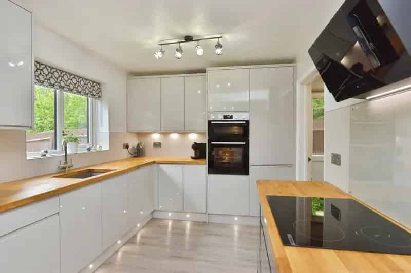 3 Bedroom Detached House Emerson Valley Milton Keynes
