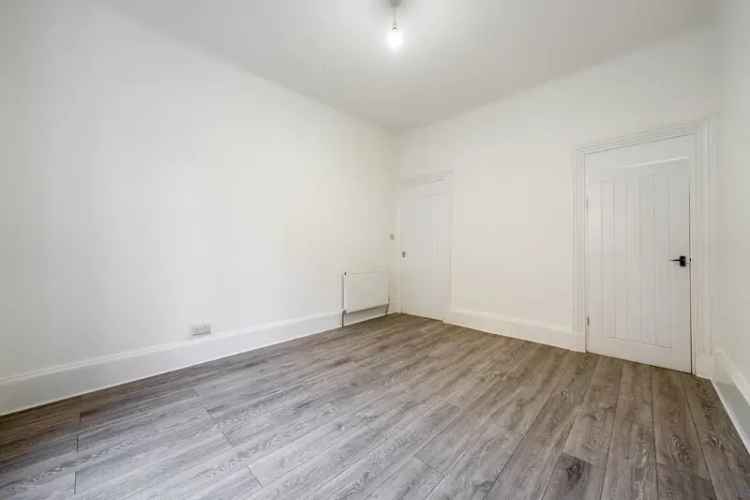 2 Bedroom Ground Floor Tenement Apartment Govanhill