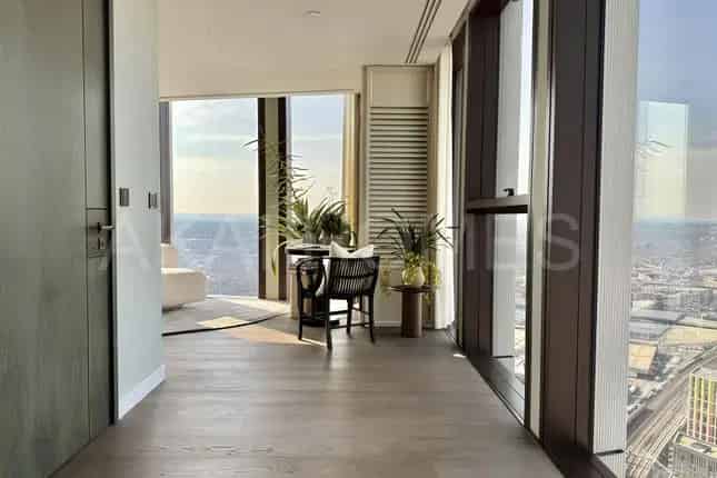 Flat for Sale in London SW8