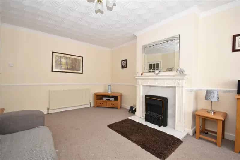 House For Sale , 8, Ringway, Leeds, England