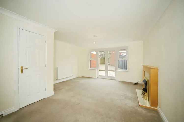 Three Double Bedroom House Bridgwater Ensuite Garden Garage