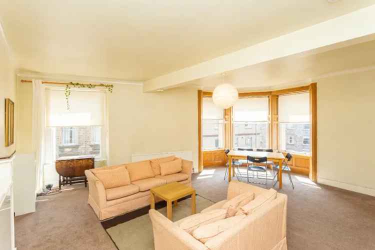 2 Bedroom Flat to Rent in Edinburgh City Centre