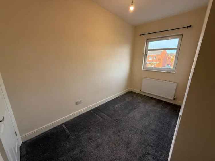 2 Bedroom House To Let Fully Modernised Pets Considered