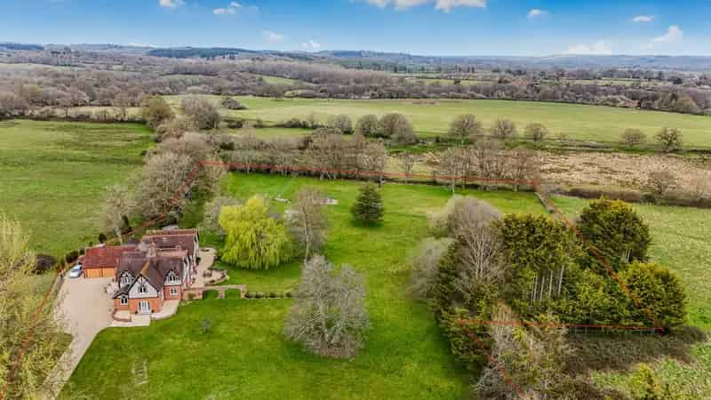 7 Bedroom Detached House for Sale Sandleheath Fordingbridge