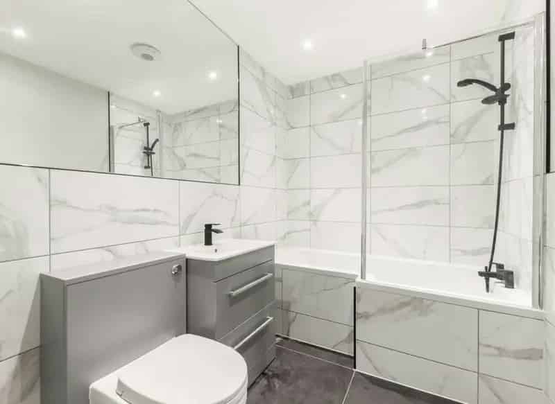 Ground Floor Flat with Private Garden