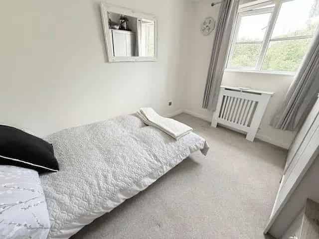4 Bed House for Sale Hooe Lake Waterfront