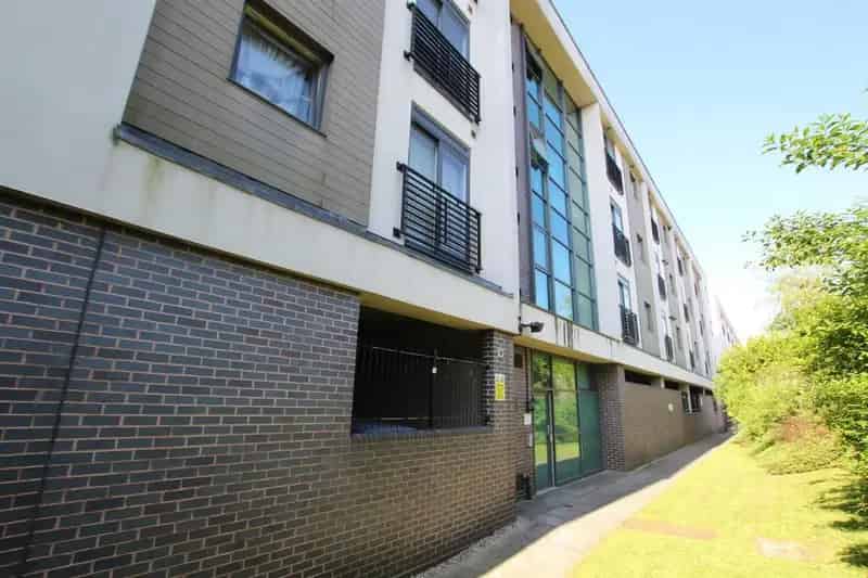 2 Bedroom Furnished Apartment to Rent August 21 2025