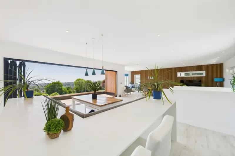 3 Bedroom Detached House For Sale Stunning Views