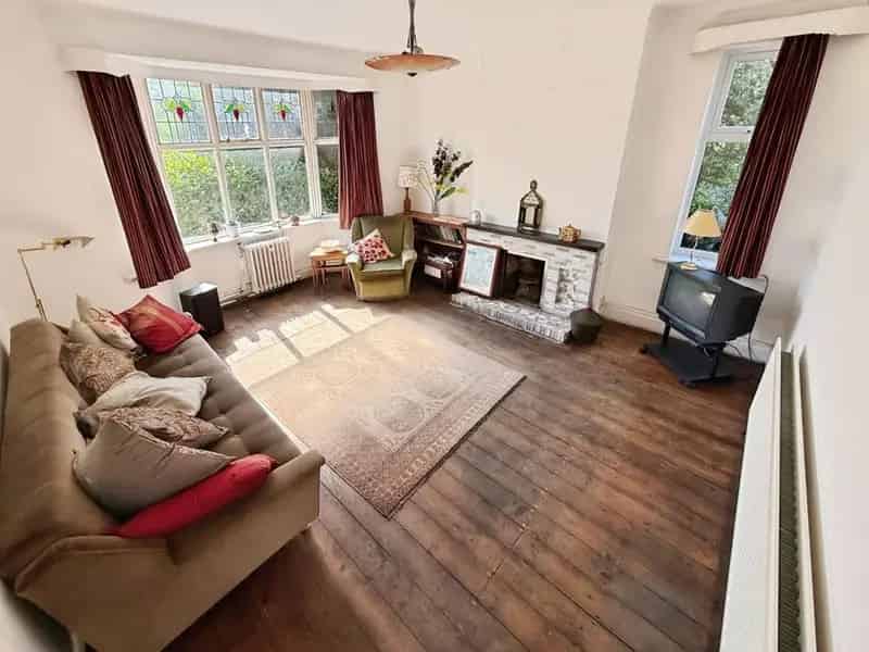 3 Bedroom Detached House for Sale Stoke-on-Trent Staffordshire