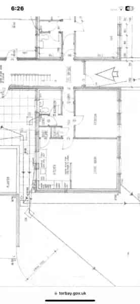 Ground Floor Flat Near Amenities Laminate Flooring