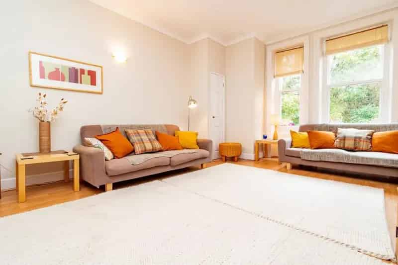 2 Bedroom Flat Bournemouth East Cliff Victorian Apartment