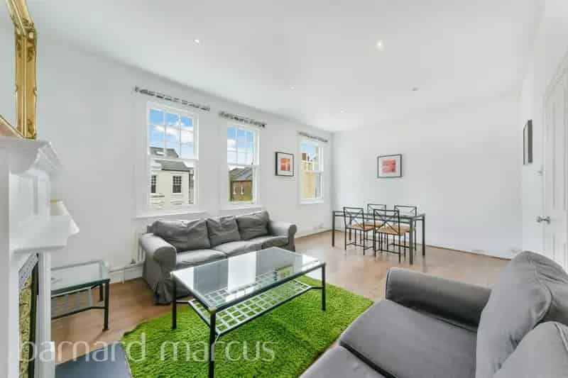 Two Bedroom Apartment in Central Putney