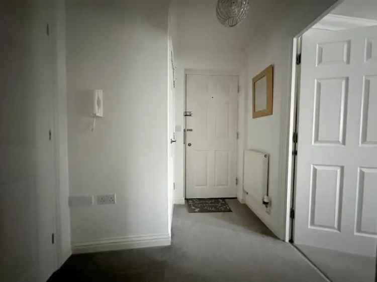 1 Bedroom Ground Floor Flat for Sale