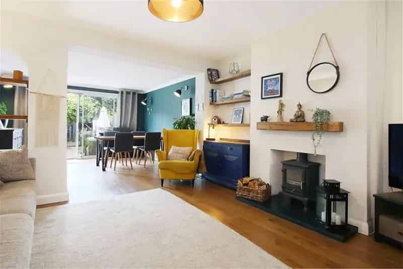 2 Bed House Fairmilehead Terrace 1 Reception Room Garage Gardens