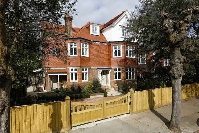 Semi-detached House Lancaster Road London SW19