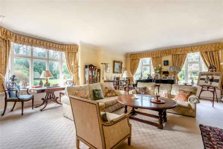 Edwardian Family House with Indoor Pool and 2.9 Acres