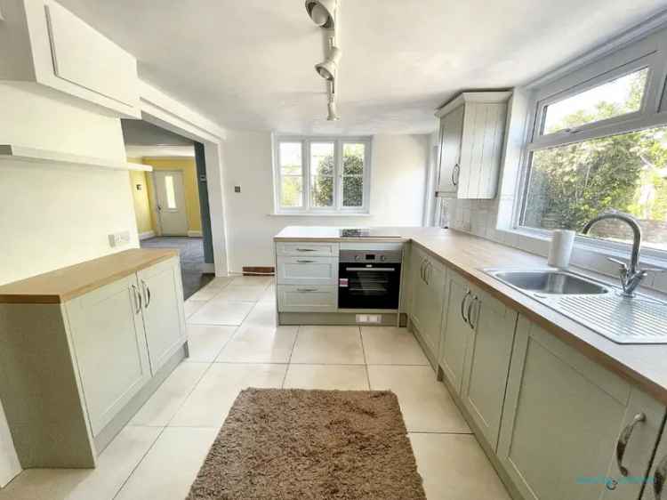 2 Bed Property for Sale Near Bidford-on-Avon