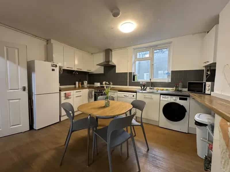 1 Bedroom House Share Hanover