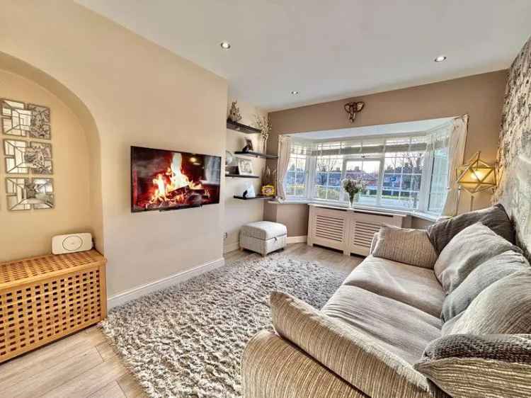 3 Bedroom Semi-Detached House for Sale Great Barr