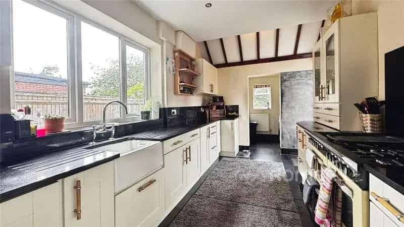 3 Bed Detached House For Sale