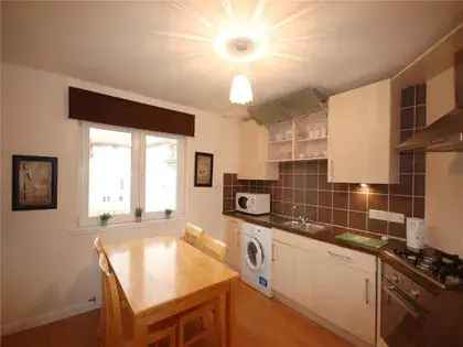 4 Bedroom HMO Flat Aberdeen 117m² Furnished Parking