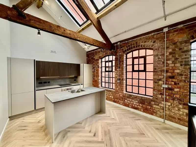 2 Bedroom Grade II Listed Mews House for Sale in Birmingham Jewellery Quarter