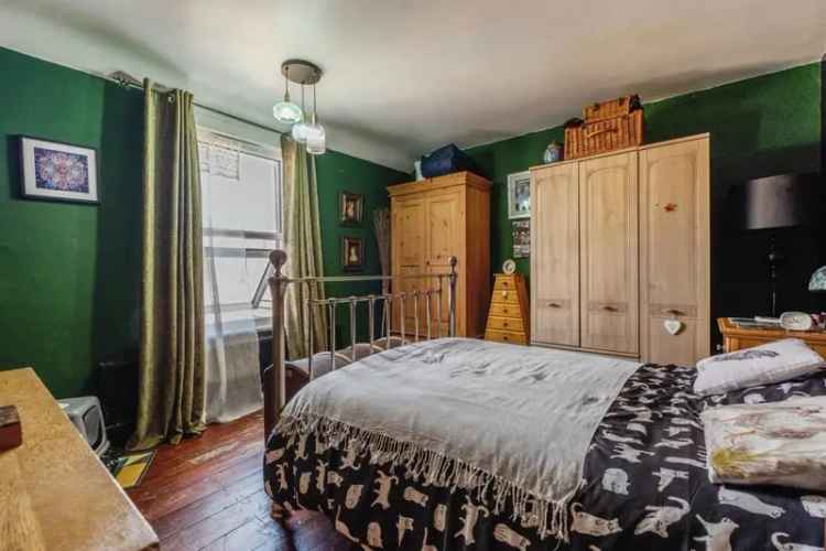 Three Bedroom Period Property Newhaven