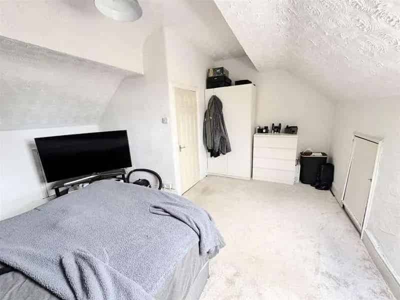 4-5 Bedroom House for Sale in Liverpool 13