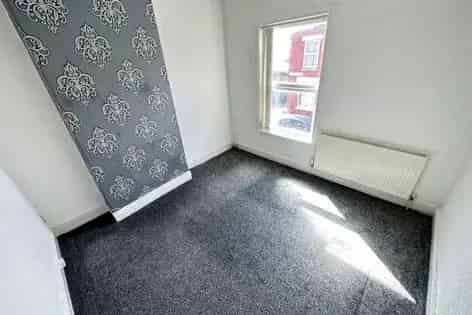 2 Bed Terrace House Manchester - Unfurnished
