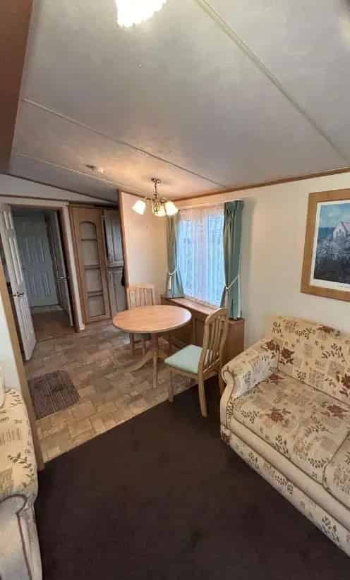 2 Bed Caravan for Sale Near Amenities
