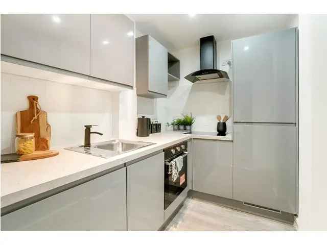 2 Bedroom Flat for Sale Shawlands