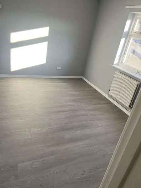 Flat For Rent in West Suffolk, England