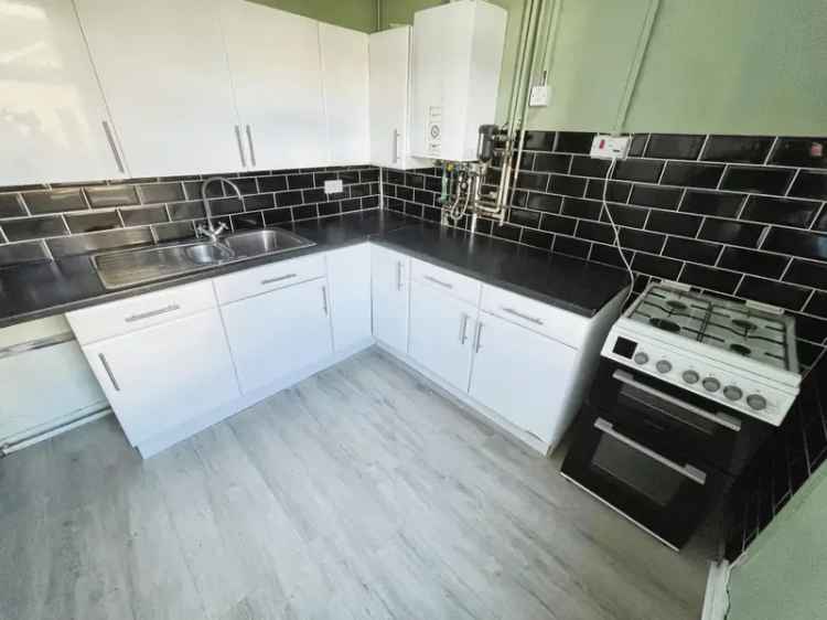 1 Bedroom Flat Brynmawr Modern Cosy Ground Floor Near Amenities Schools