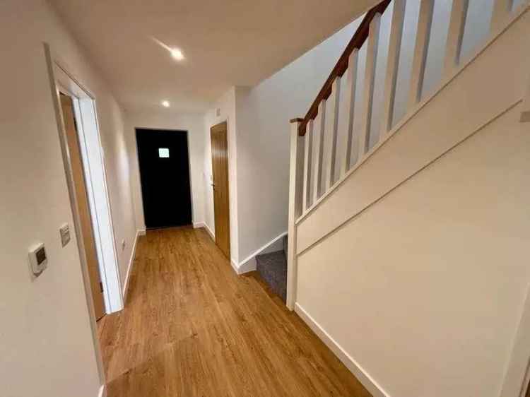 3 Bed Detached House For Sale Near A12 and Train Station