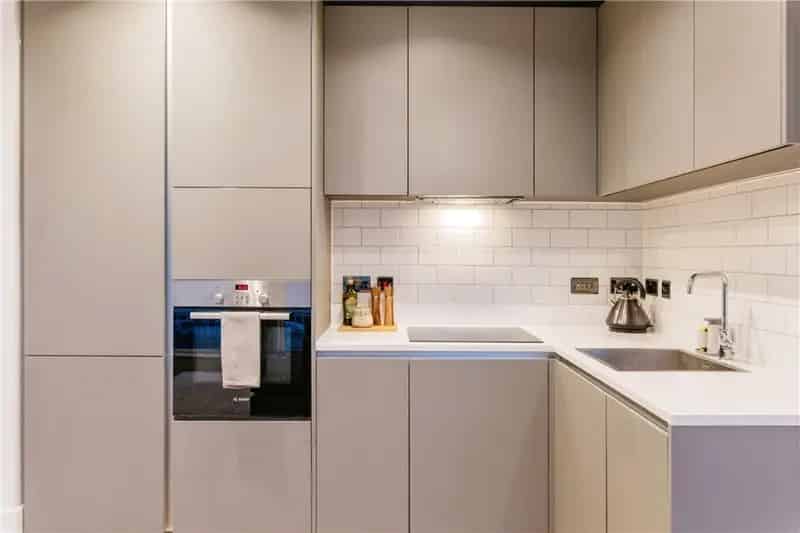Luxury 1-Bed Apartment in Leon House 550 sq ft No Onward Chain