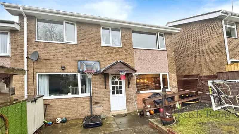 3 bedroom Mid Terrace House for sale, Throckley, Newcastle Upon Tyne, NE15