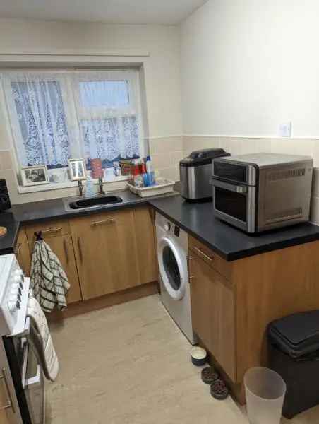 House For Rent in Barnsley, England