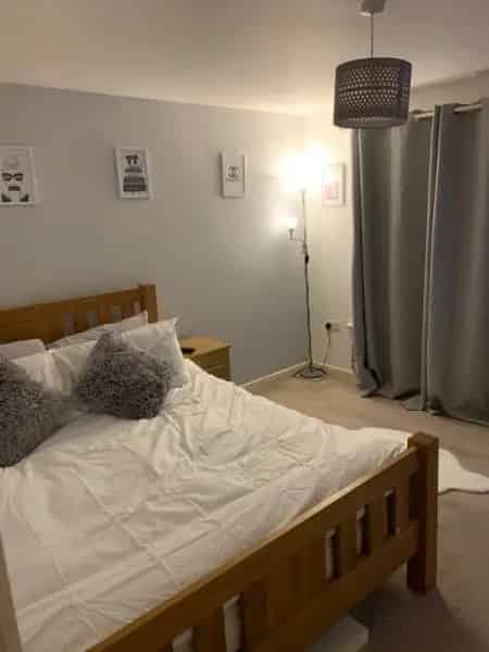 Lovely 2 Bedroom House with Great Neighbors