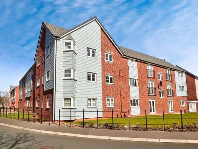 1 Bedroom Apartment for Sale