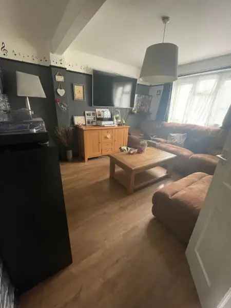 House For Rent in Southend-on-Sea, England