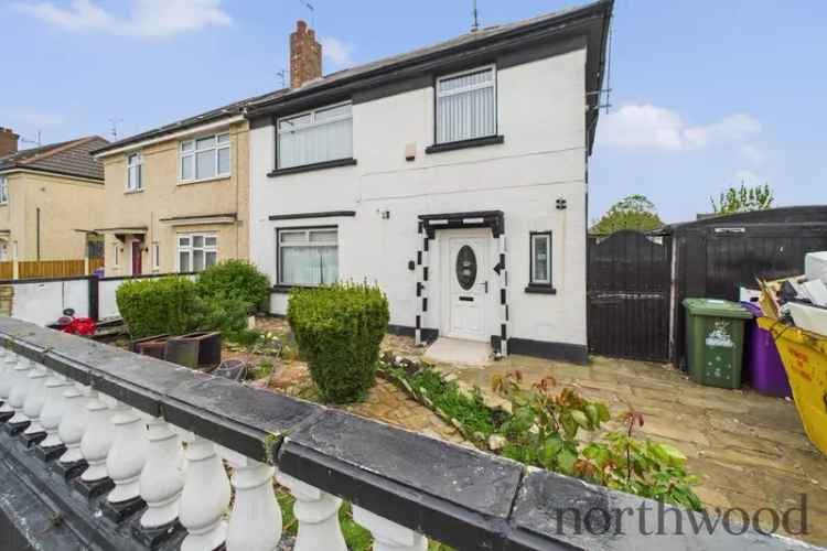 3 Bed House Leasehold Near Transport Links