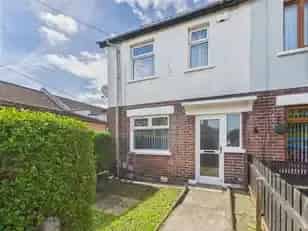 Spacious 2 Bed End Terrace House Near Sydenham Train Station