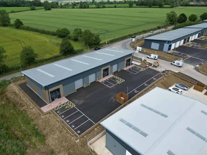 New Build Warehouse To Let 2507 sqft Beauchamp Business Park