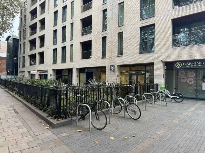 Chiswick High Road Retail Unit - Ground Floor & Basement
