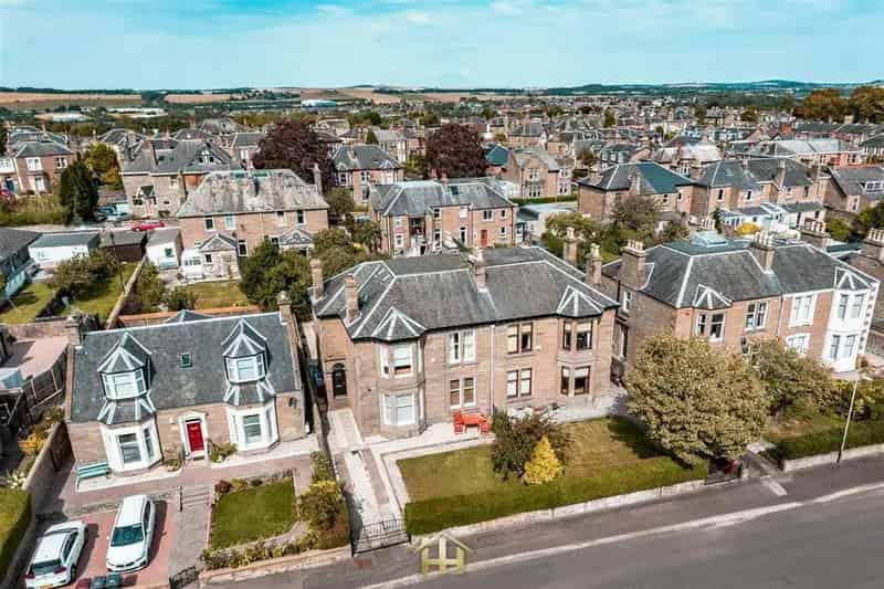 5 Bedroom House for Sale Dundee