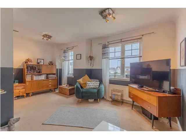 4 Bedroom Townhouse for Sale in Moodiesburn Glasgow