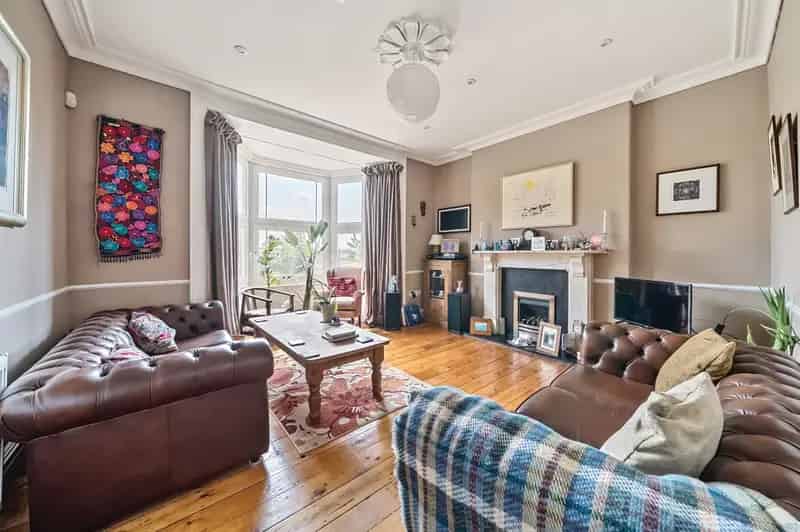 4 Bedroom Victorian Terraced House for Sale in Cliftonwood Bristol
