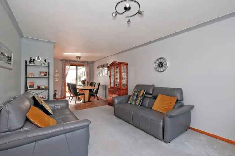 3 Bedroom Semi-Detached House for Sale in Peterculter