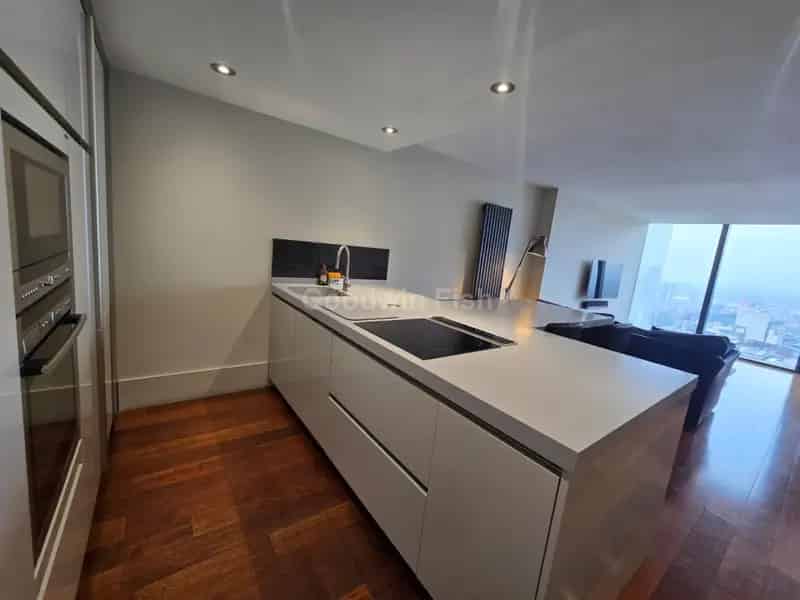 2 Bedroom Luxury Apartment Beetham Tower Manchester