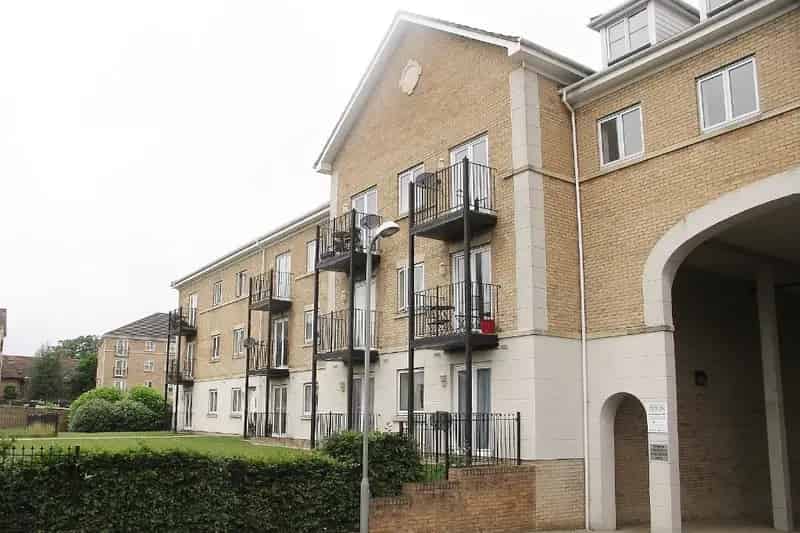 Modern 2-Bedroom Apartment near Southampton City Centre